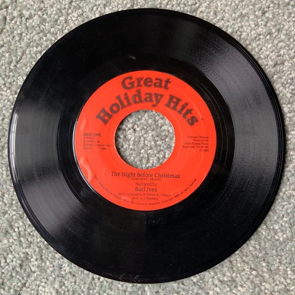 45 RPM record The Night Before Christmas narrated by Burl Ives - Picture 2 of 5